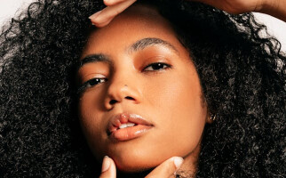 woman wearing neutral makeup