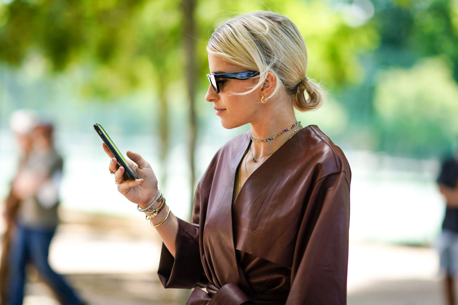 Surrendering Phone Surrendering Your Phone Is The Newest Vacation Trend