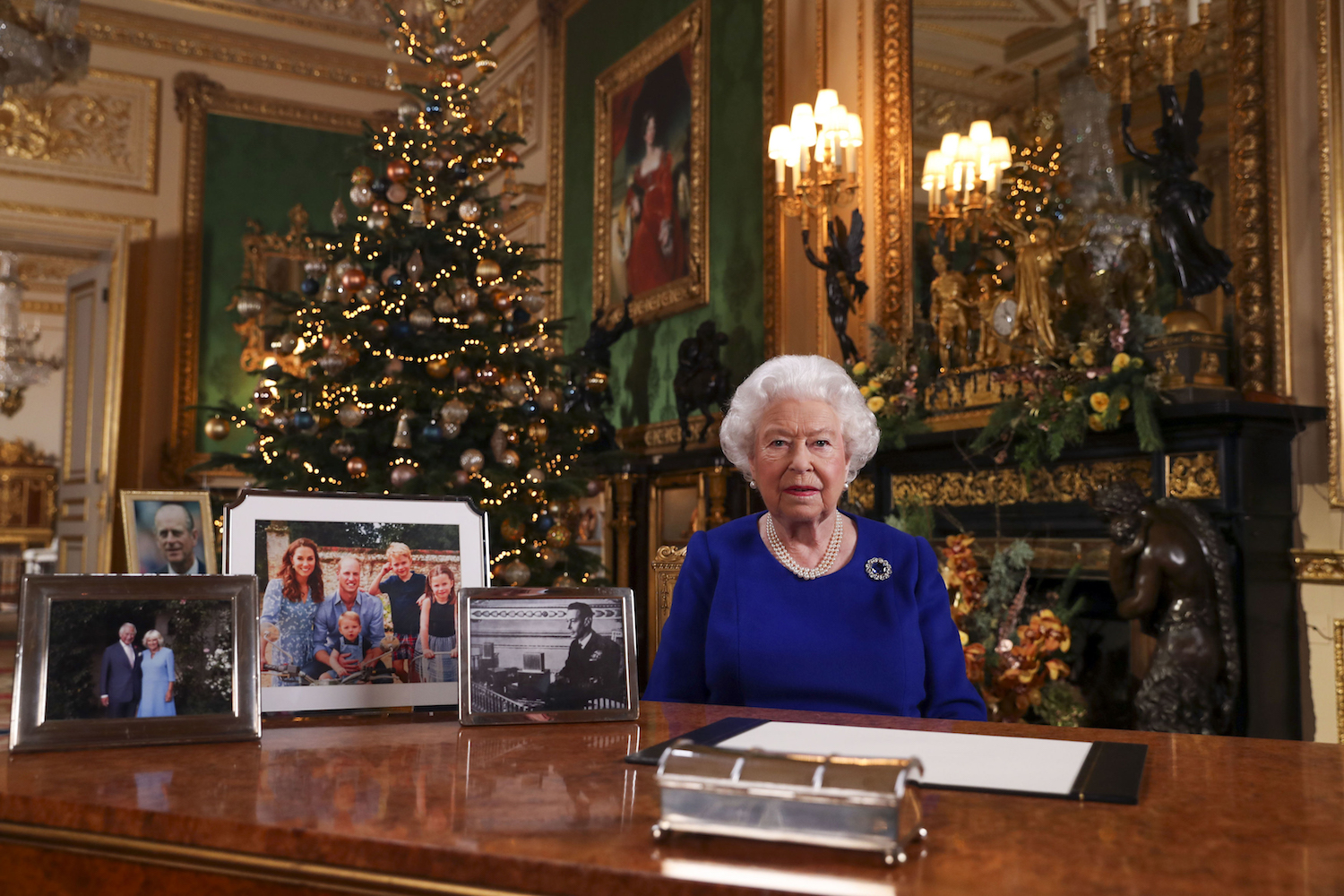 Buckingham Palace Shares Photograph Of Queen's 2019 Christmas Speech