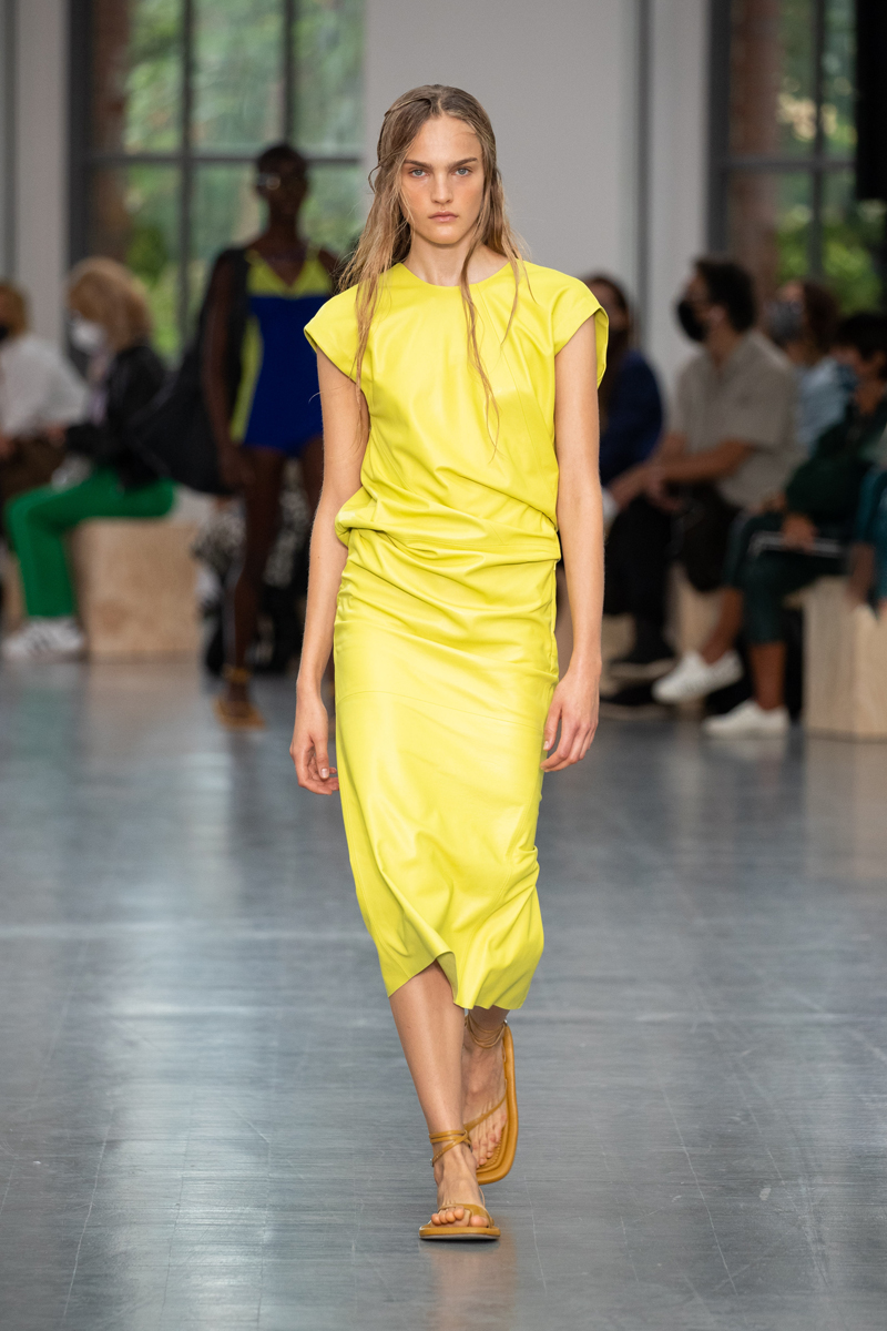 Sportmax Ravello Sportmax Takes Us Back To The Nineties For Spring 2021